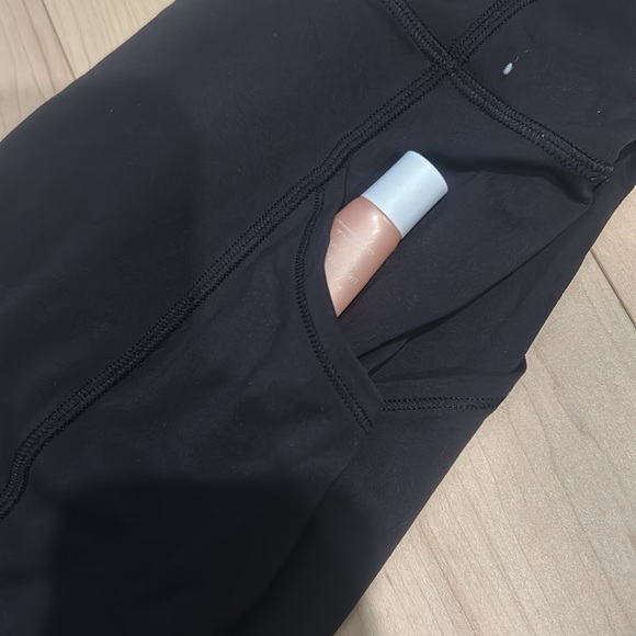 lululemon wunder train high-rise tight with pockets 25” - Picture 3 of 3